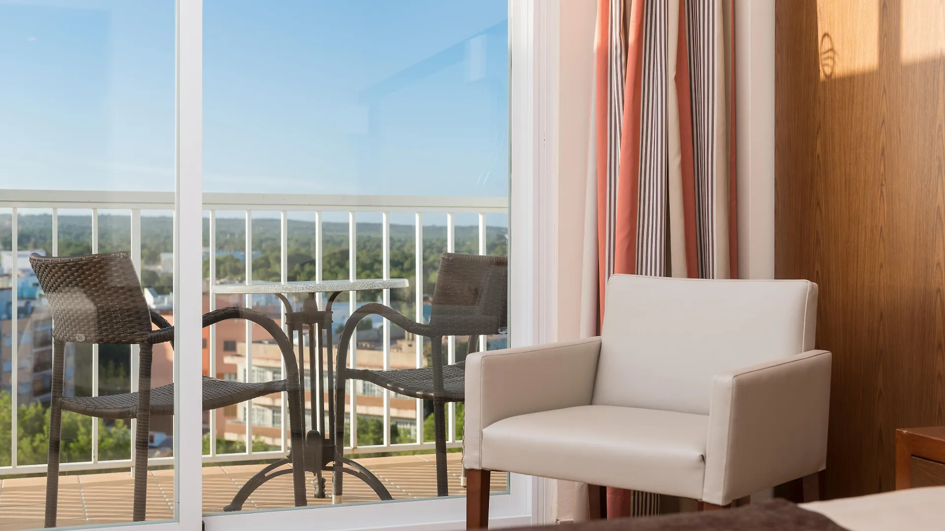 Hotel Torre Azul & Spa - Adults Only El Arenal