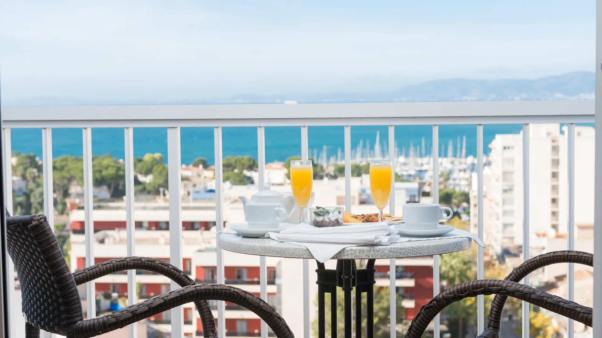 Hotel Torre Azul & Spa - Adults Only El Arenal